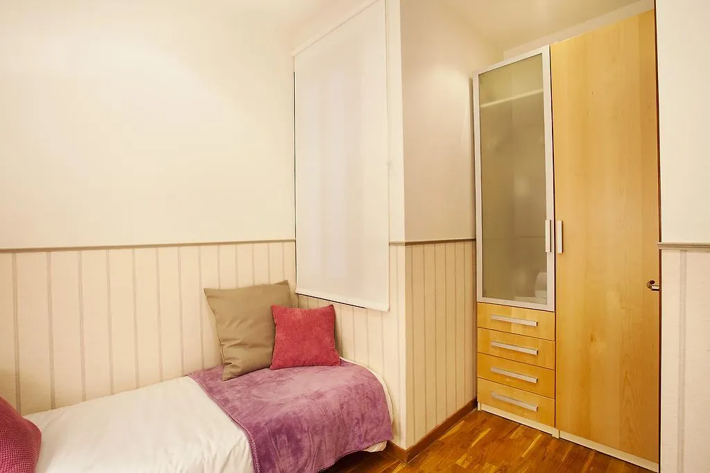 Apartments Barcelona & Home Deco Viladomat