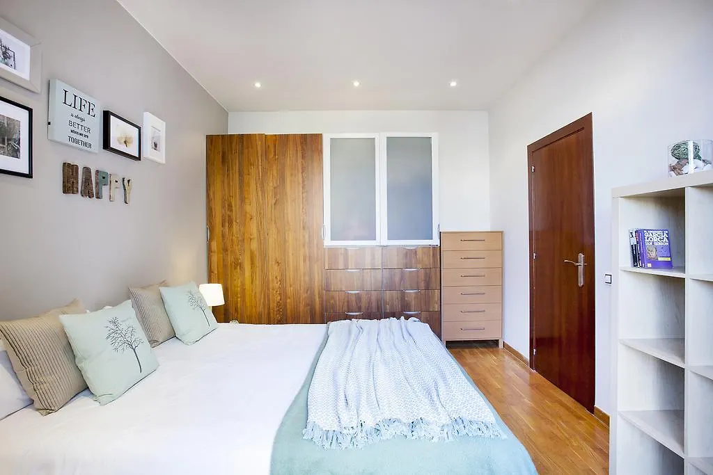 Apartments Barcelona & Home Deco Viladomat Spain