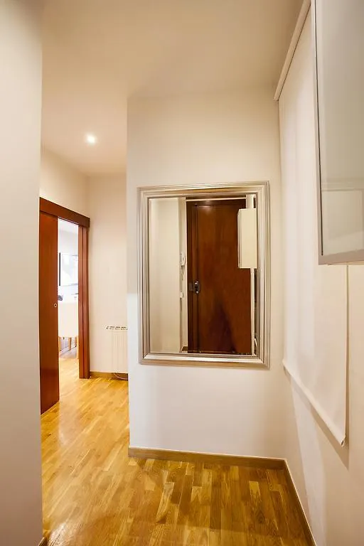 Apartments Barcelona & Home Deco Viladomat